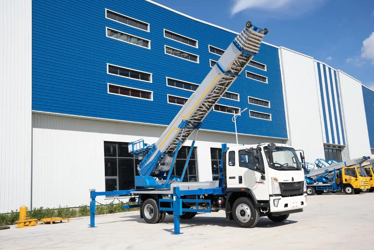 常宁小型云梯车上料车租赁多少钱