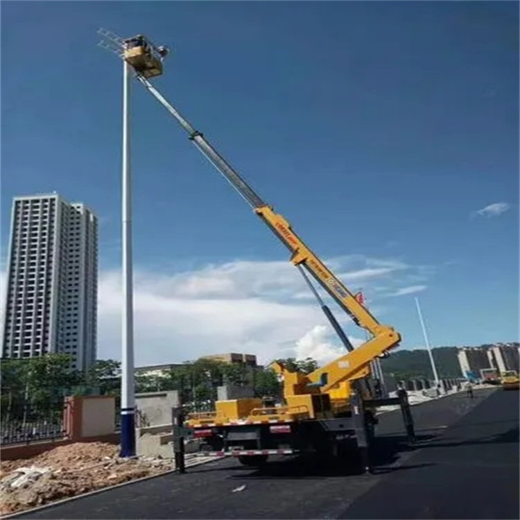 常宁维修路灯的曲臂升降车出租